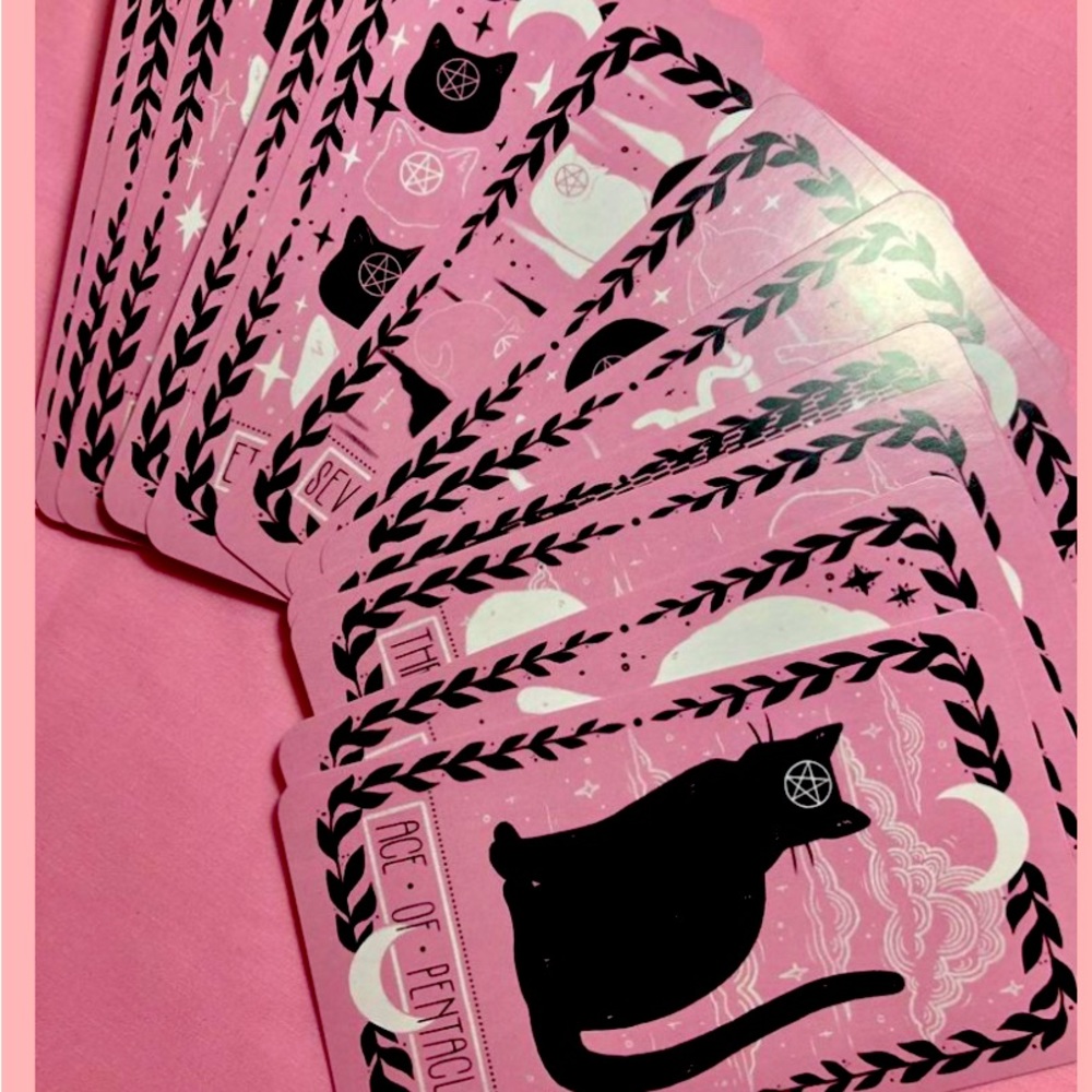 The Lovely Omens Tarot - Picture 5 of 7